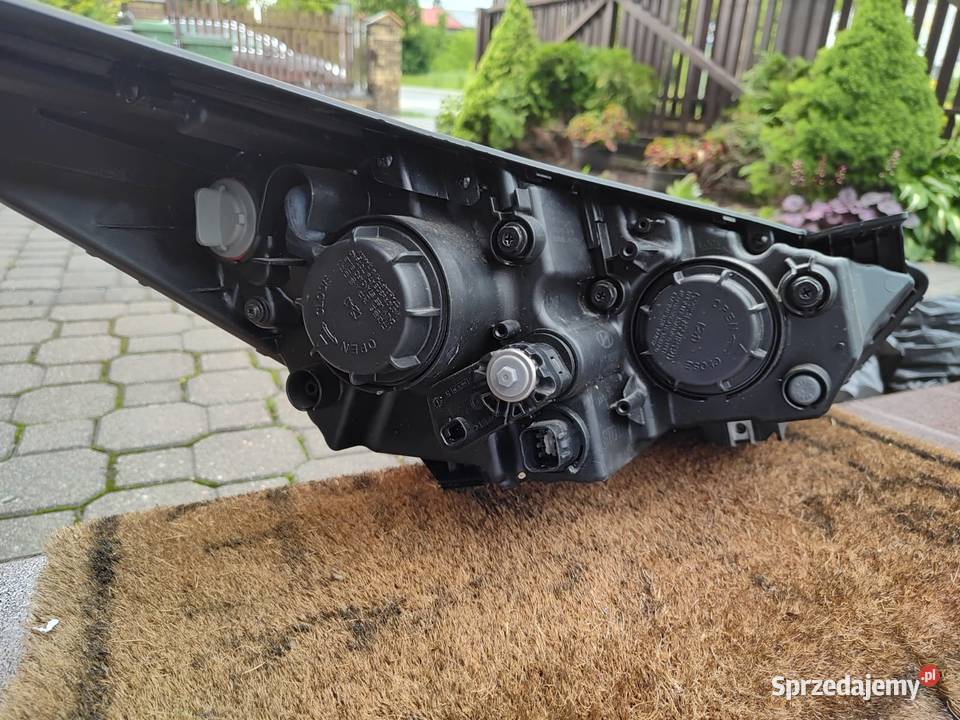 Lampa przednia lewa Hyundai Ix35 0913r Biała Podlaska