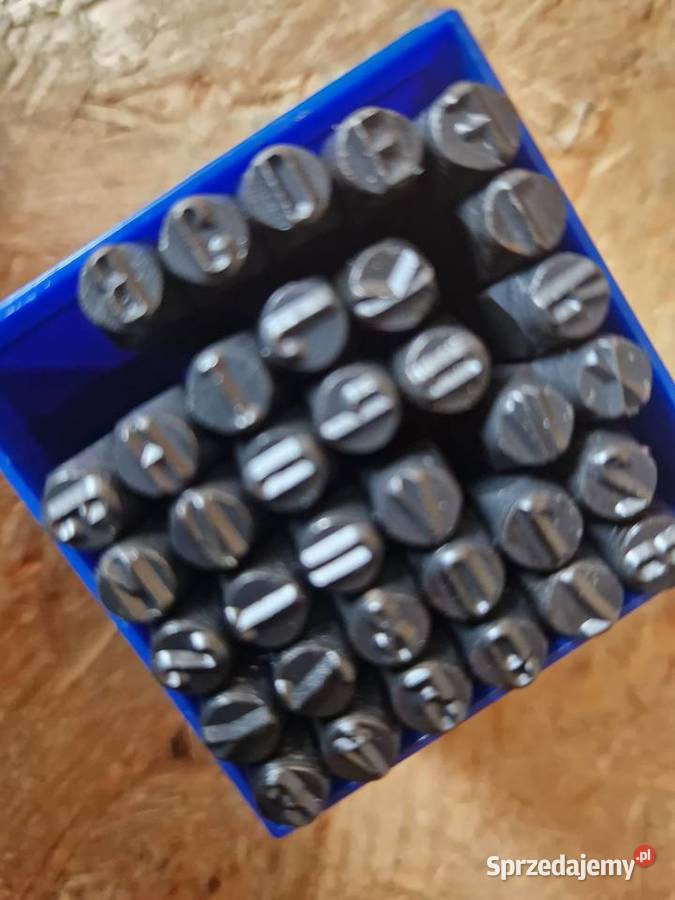 ZNACZNIKI NUMERATORY 36 NUMERATOR LITERY CYFRY wielkopolskie