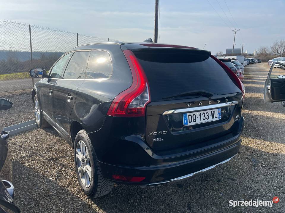 VOLVO XC60 24 D4 181 AWD Summum DQ133 Samochody osobowe Katowice