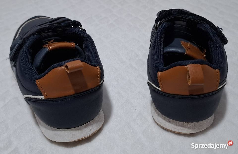 Buty sportowe chłopięce na rzepy Inextenso 34 21.5cm Sportowe Czeladź