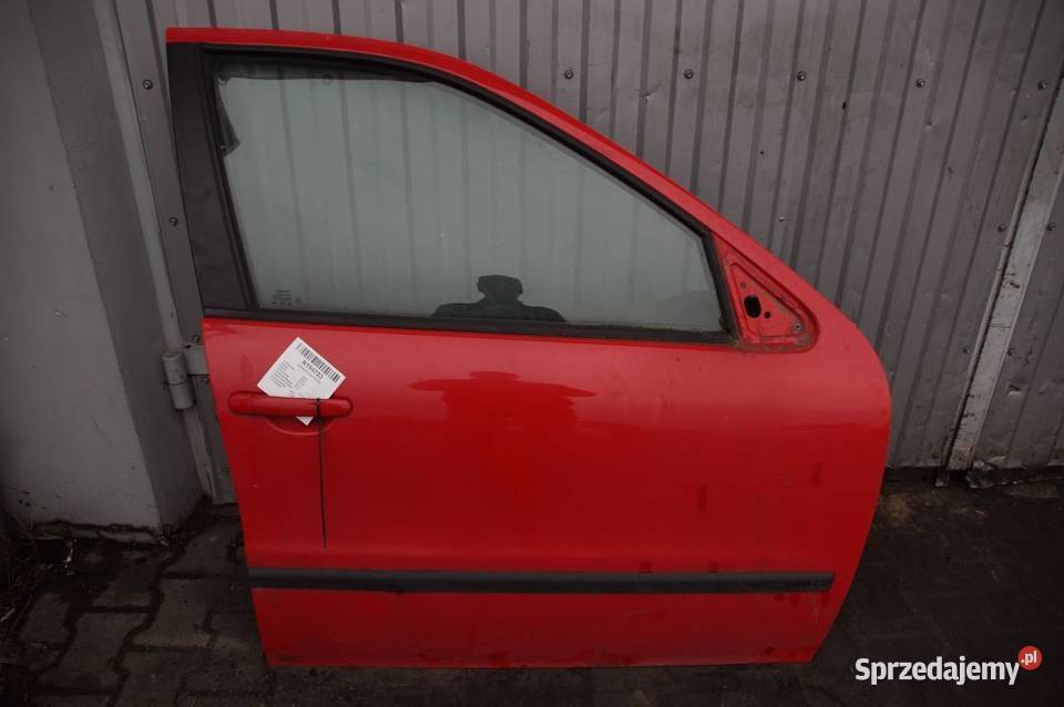 DRZWI PRAWE PRZÓD SEAT LEON osobowe Lipno sprzedam