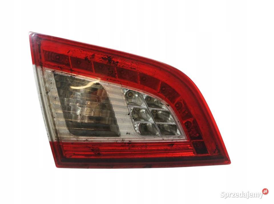LAMPA TYŁ W KLAPĘ LEWA LED 9686780580 Peugeot