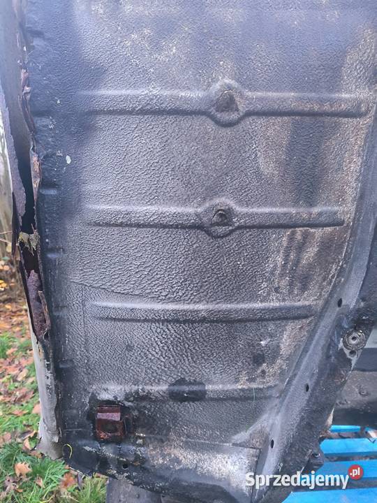 Polonez FSO podłoga przód osobowe Zestawy części blacharskich Stalowa Wola