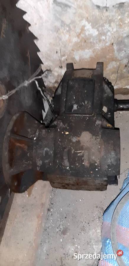 Przekładnia ątowa reduktor świętokrzyskie Trębowiec Duży sprzedam
