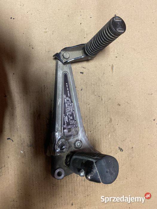 Honda CB 250 RS set podnózki B304 Poznań