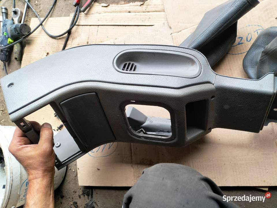 FIAT PUNTO 1 MK1 TUNEL GNIAZDO ZAPALNICZKI Kamień-Kolonia