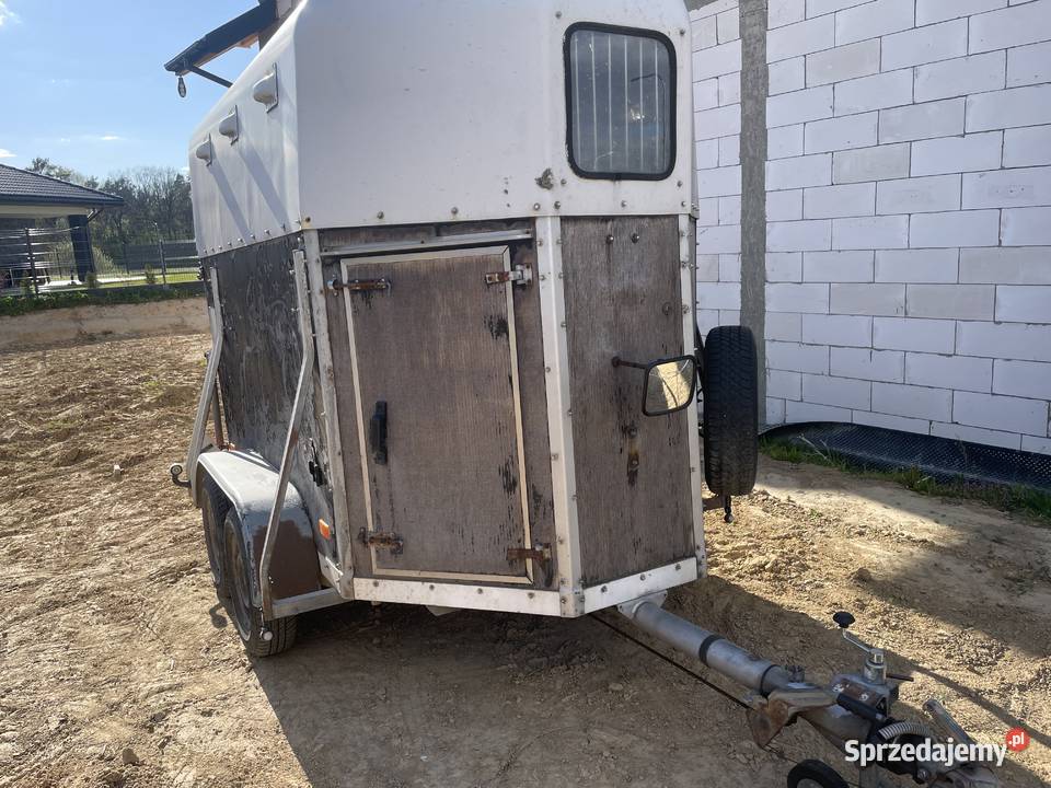Przyczepa koni bez dokumentów Do przewozu koni Motoryzacja