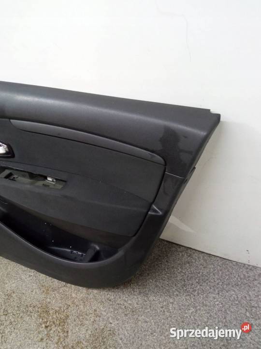 TAPICERKA BOCZEK PRAWY LEWY PRZÓD KPL Renault