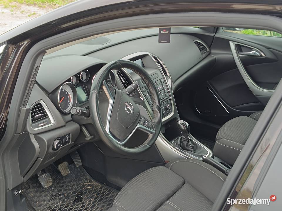 Opel Astra J 14 turbo 140 benzyna lpg światła przeciwmgielne Jaszowice sprzedam