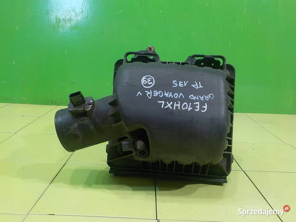 GRAND VOYAGER V 28 CRD AUT 10r 5D obudowa filtra Suków