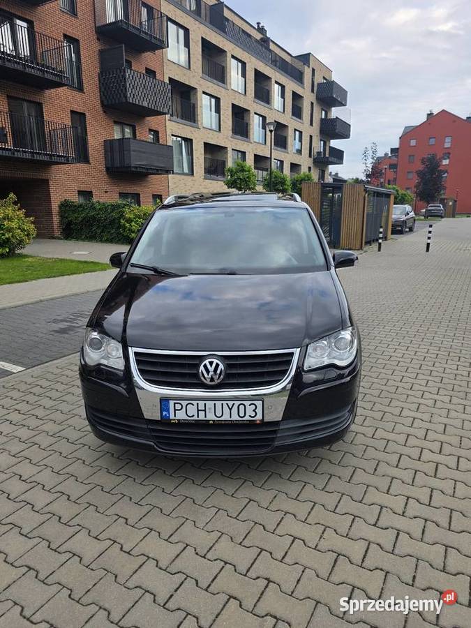 VOLKSWAGEN TOURAN HIGHLINE Zarejestrowany w Polsce sprzedam