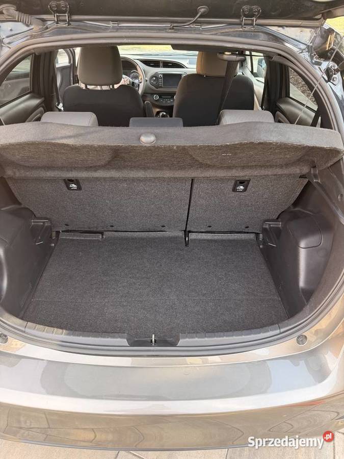 Toyota Yaris III 15 Selection 2019r 44163 111KM Yaris Marki