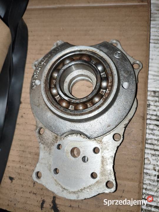 Przednia podpora wału korbowego Dniepr MT K650