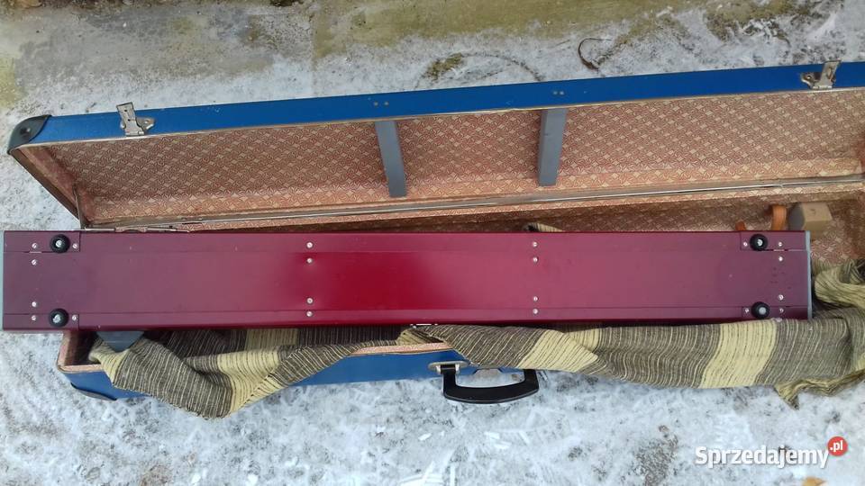 Stara maszyna dziewiarska z orginalnym futeralem