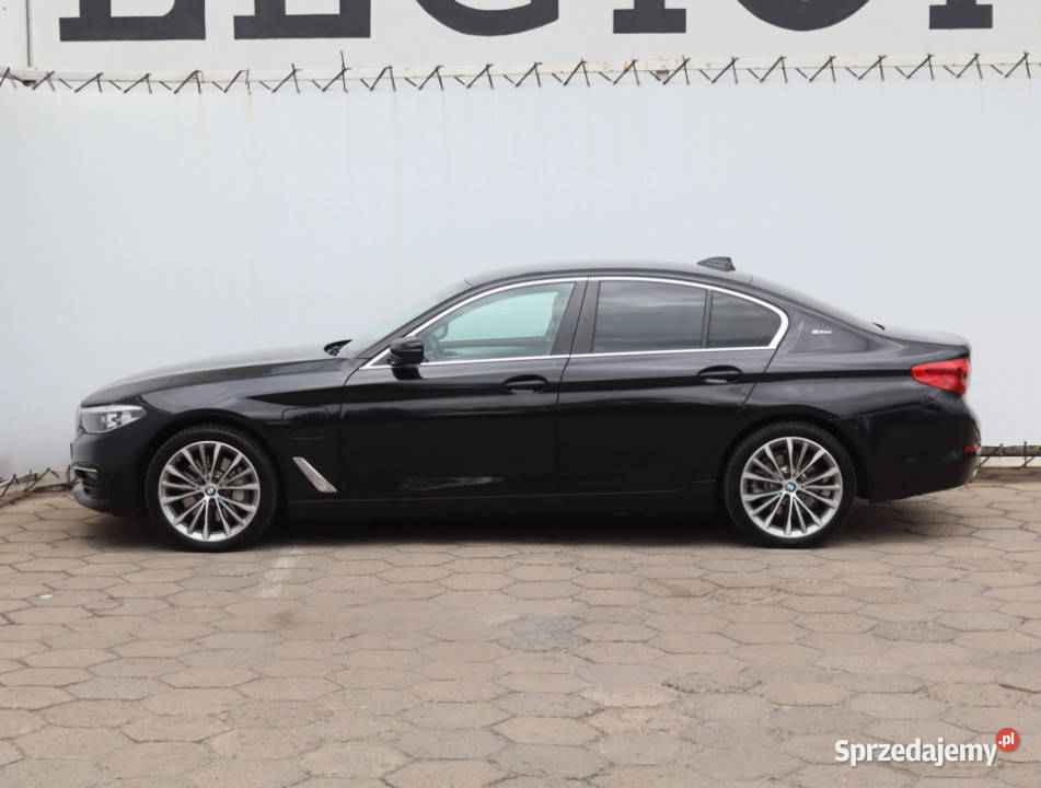 BMW 5 530e kamera cofania