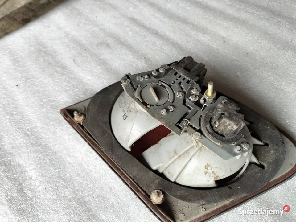 LAMPA TYŁ KLAPA MERCEDES W210 lubelskie Kamień-Kolonia