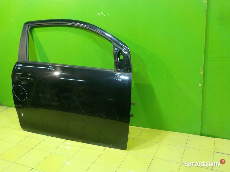 PEUGEOT 108 16r 1422 3D drzwi prawe przod Suków