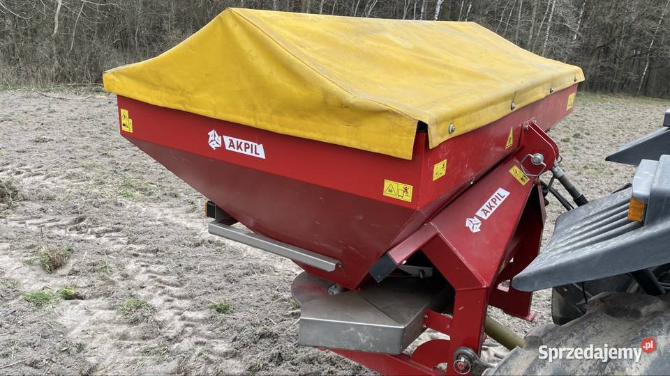 Rozsiewacz nawozu Akpil XL 800 2014 Plandeka Przygradów sprzedam