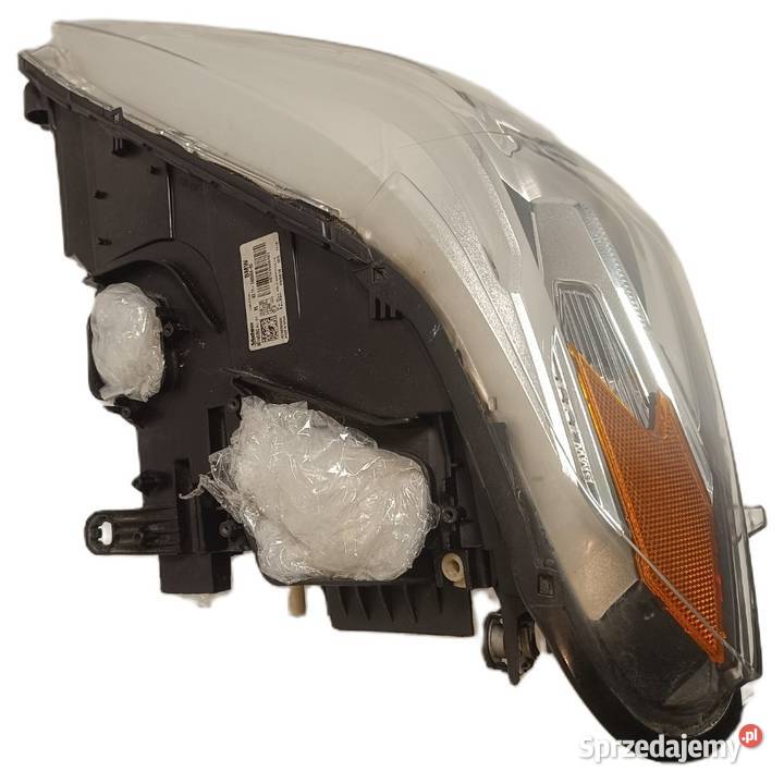 Reflektor prawa lampa BMW X1 F48 Full LED USA Oświetlenie