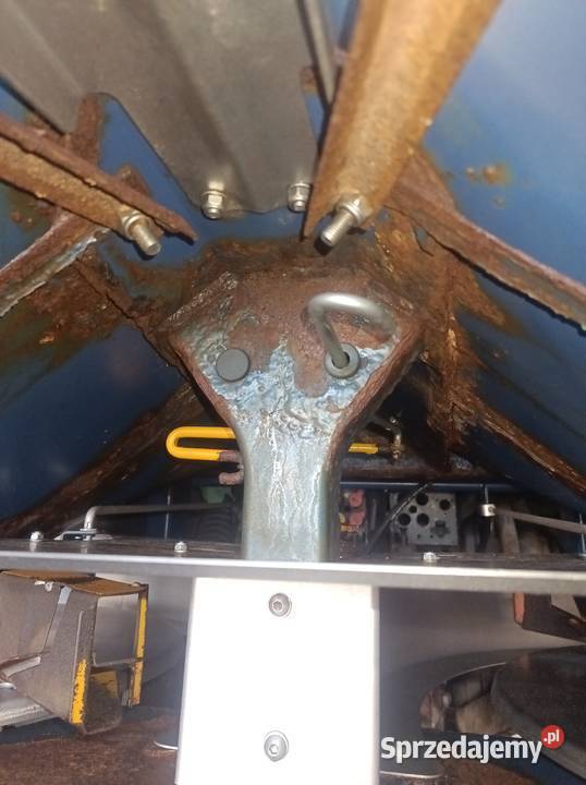 Sprzedam rozsiewacz bogballe l2 nieuszkodzony sprzedam