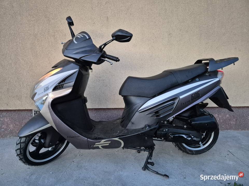 Skuter ZIPP Ferro 606 2T 49cc sprzedam 2014r pas napędowy podlaskie Ciechanowiec