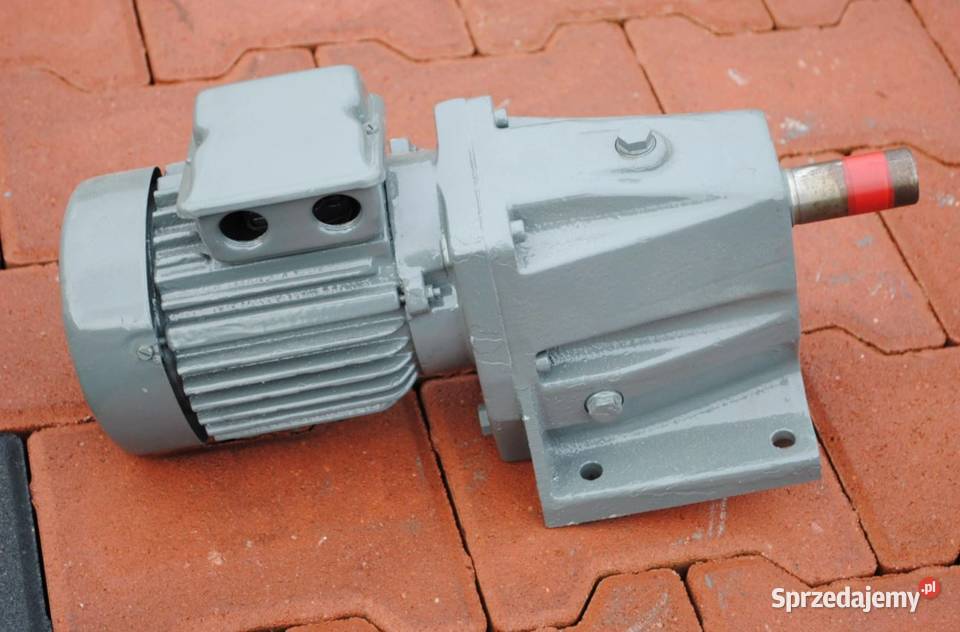 Motoreduktor 037kw 40obrmin Firmy VEM Kargowa
