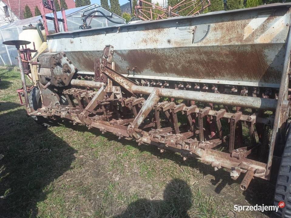 Siewnik zbożowy poznaniak na docisku nowy typ Limanowa
