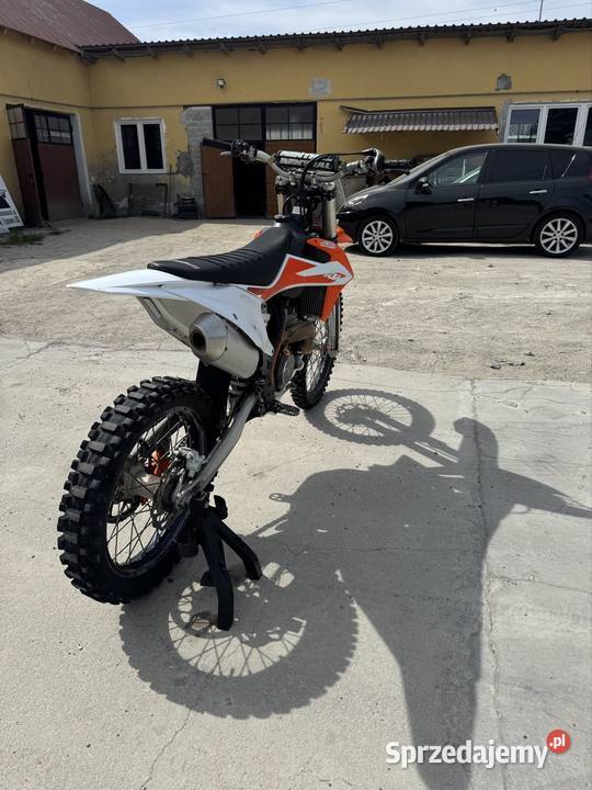 KTM czterosuwowy Nieledew