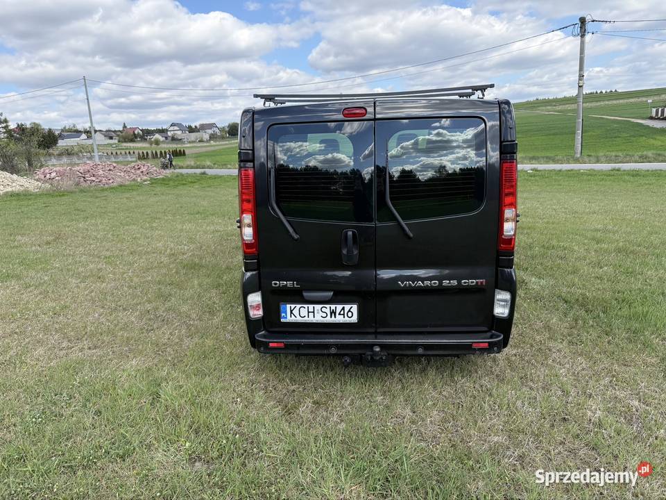 Vivaro Trafic Primaster 25 dci Black Edition Gołaczewy