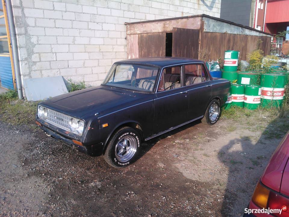 Toyota Corona RT43 Zabytkowy czarny Opacz-Kolonia