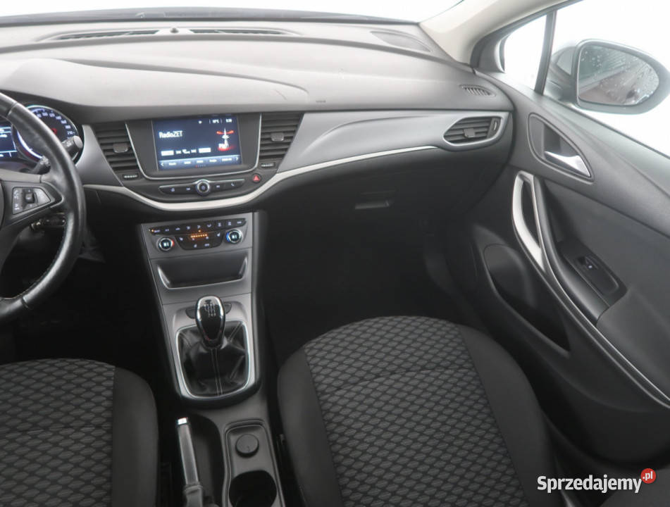 Opel Astra 14 T wielofunkcyjna kierownica Bielany Wrocławskie