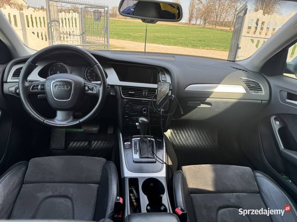 Audi A4 B8 20 2009 2000cm3 mazowieckie Brudzeń Duży sprzedam