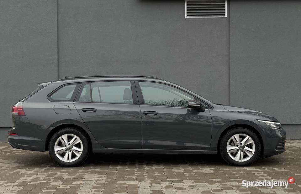 Volkswagen Golf VIII 15 eTsi Wrocław