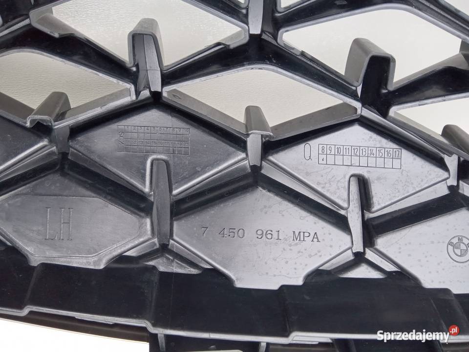 GRILL ATRAPA CHŁODNICY BMW 1 F40 Nowy Tomyśl sprzedam