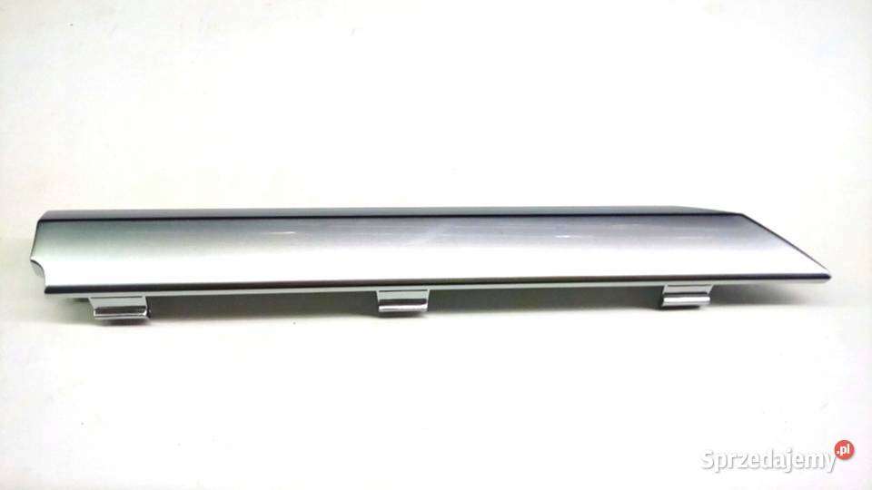 VOLVO XC70 dolna prawa listwa chrom na grill OE Bielany Wrocławskie