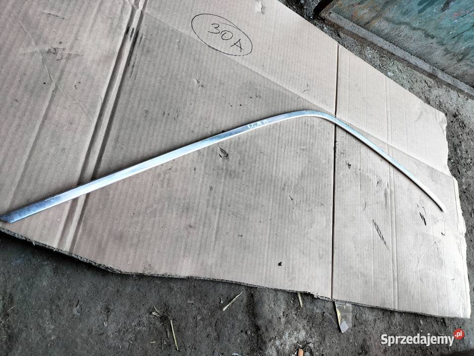 MERCEDES W123 LISTWA ZEWNĘTRZNA CHROM Kamień-Kolonia