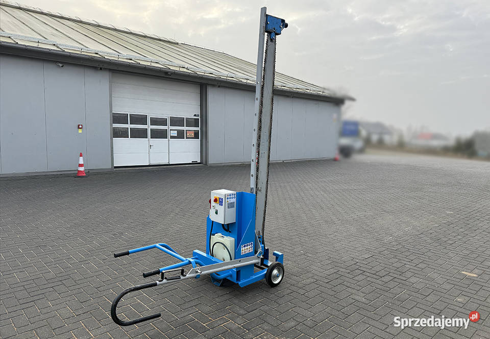 Piła łańcuchowa do kapowania pakietów i drewna