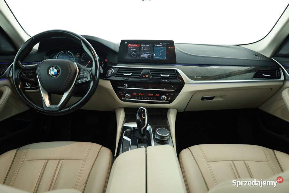 BMW 5 520d xDrive 140KM Piaseczno