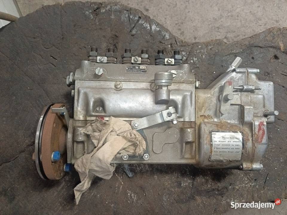 Pompa wtryskowa 6cyl P7681 Bizon kombajn Do kombajnów