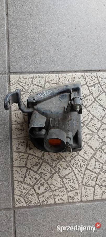 Suzuki Baleno kierunkowskaz lewy osobowe dolnośląskie Byków