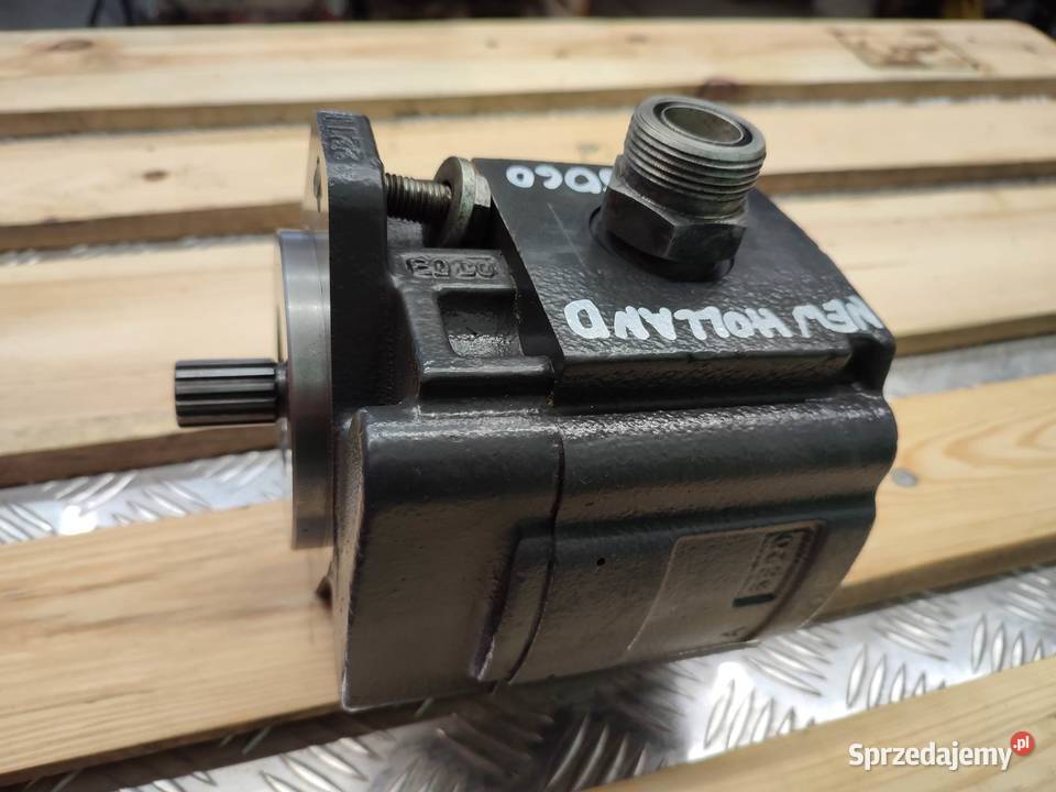 Pompa hydrauliczna Holland LM 5060 13121954 Wilkowo sprzedam