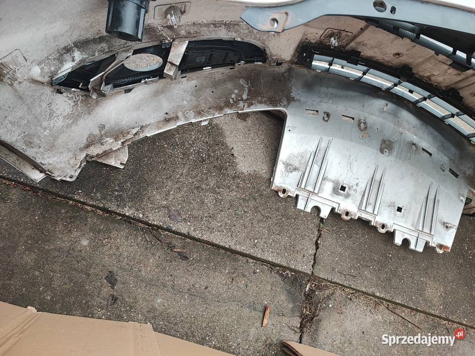 Zderzak Opel Insignia lift radar pdc osobowe