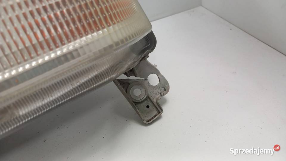 SUZUKI GRAND VITARA I LAMPA PRZÓD LEWA osobowe Zbierkowo
