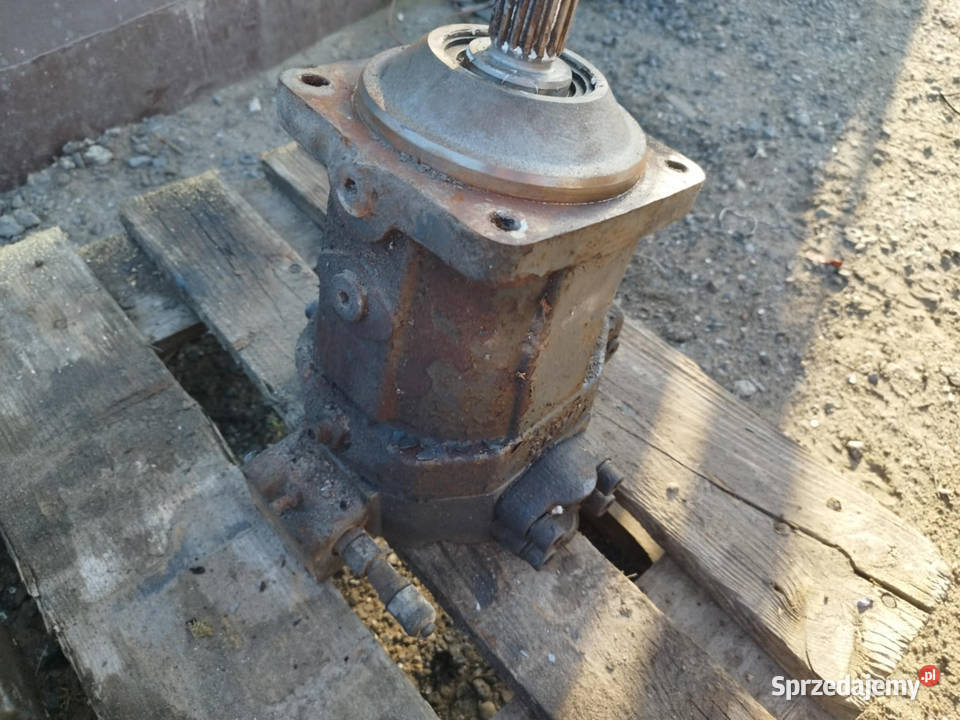 Silnik hydrauliczny hydromotor Wałek 34mm 16 Pozostałe Strzyżew