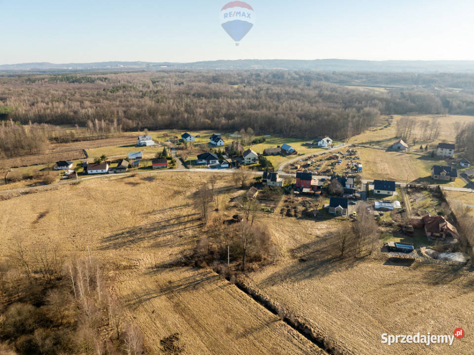 Dwie działki budowlane 9 ar i 951 ar Media Sprzedaż Borek