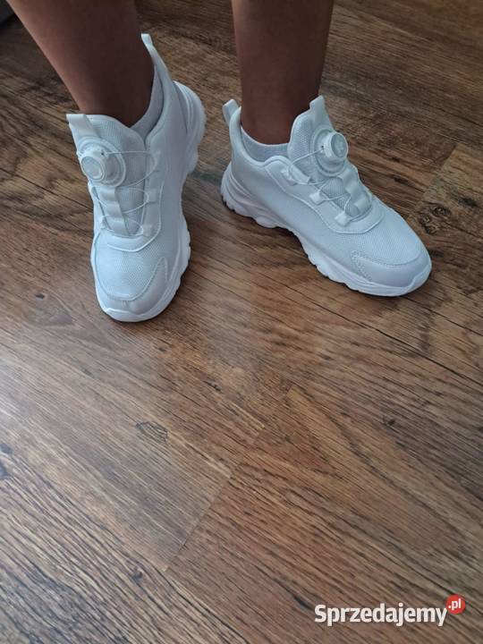 super ultra lekkie sportowe buty unisex białe Wałbrzych sprzedam