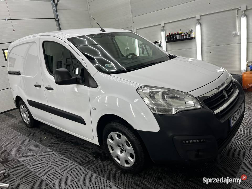 Peugeot Partner niski udokumentowany przebieg Peugeot Łącko