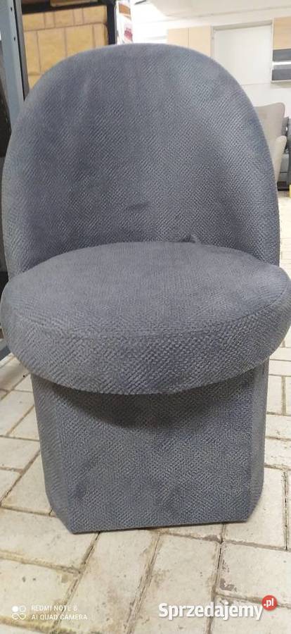 PUF ŚWIETNEJ JAKOŚCI DOSTĘPNE RĘKI Fotele i pufy Toruń