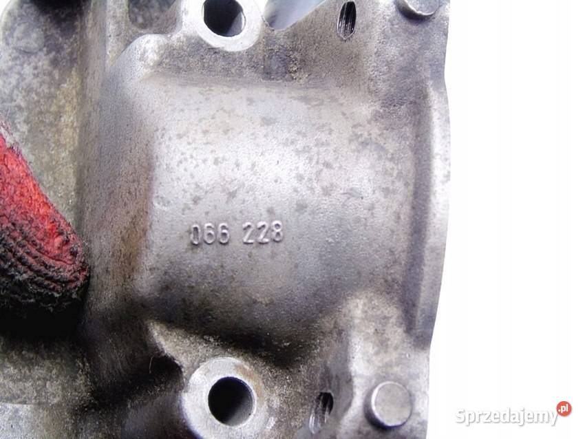 OBUDOWA TERMOSTATU 14 8V LOGAN I SANDERO THALIA Sosnowiec sprzedam