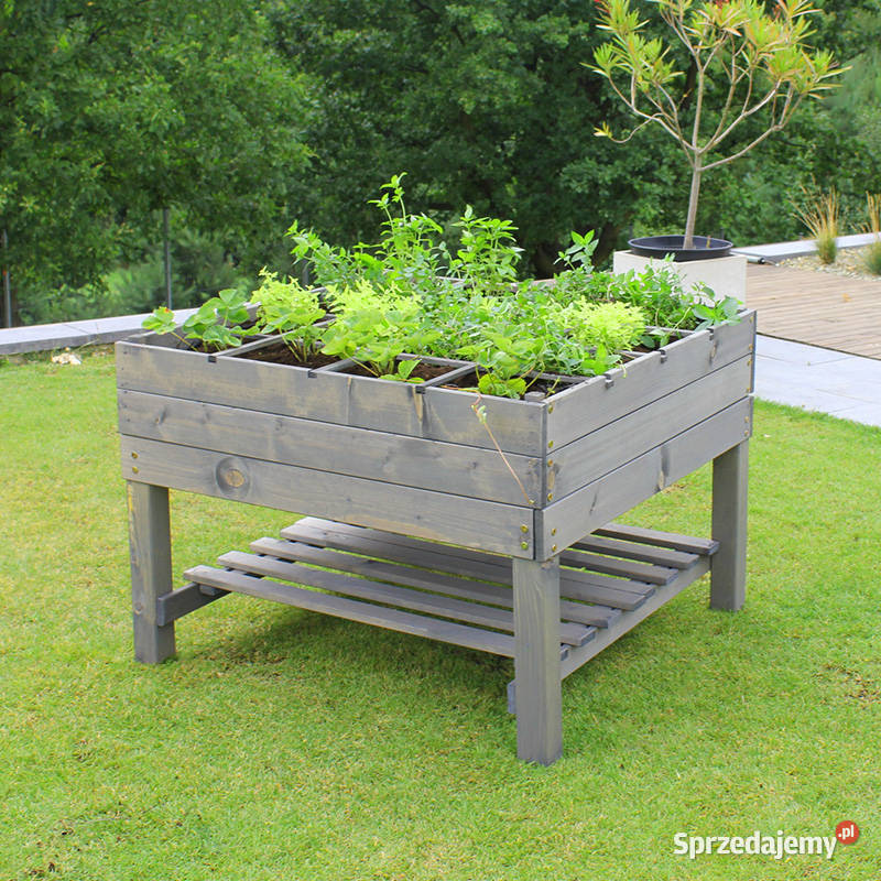 Niski stolik do prac ogrodowych Trzemeśnia